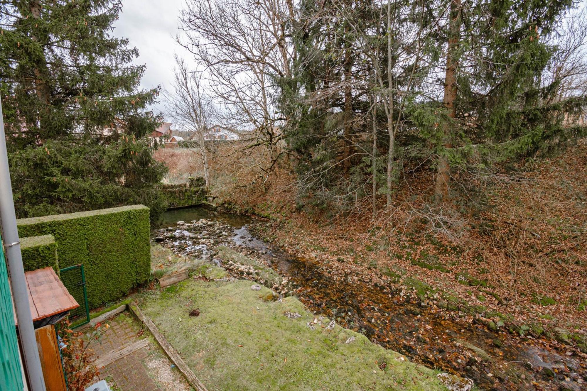 Escapade Au Calme De La Riviere Apartment Metabief Exterior photo